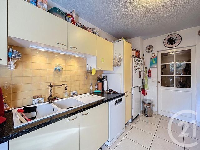 Appartement F4 &agrave; vendre - 4 pi&egrave;ces - 87,29 m2 - Frejus - 83 - PROVENCE-ALPES-COTE-D-AZUR