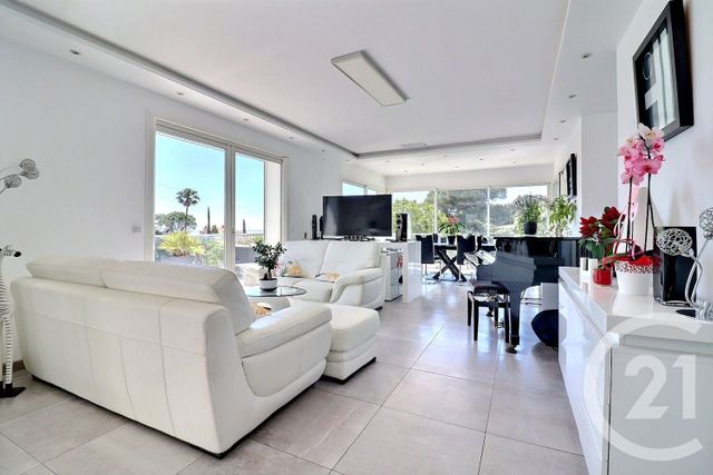 Maison &agrave; vendre - 7 pi&egrave;ces - 197,82 m2 - St Aygulf - 83 - PROVENCE-ALPES-COTE-D-AZUR
