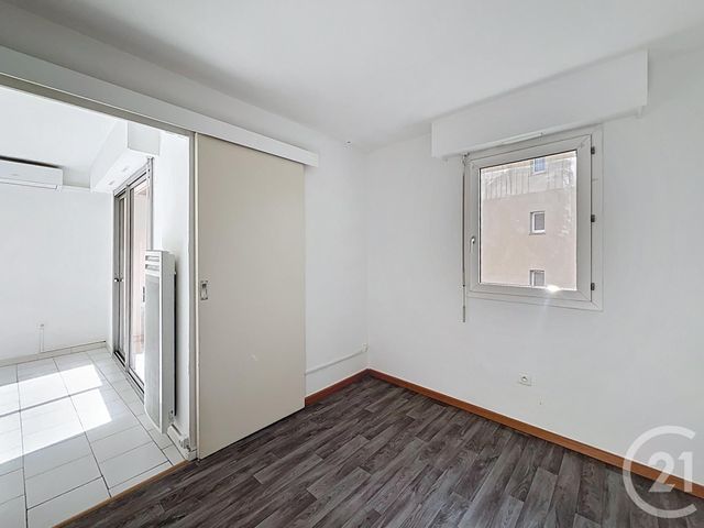 Appartement &agrave; vendre - 2 pi&egrave;ces - 30,05 m2 - Frejus - 83 - PROVENCE-ALPES-COTE-D-AZUR