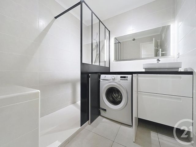 Appartement F2 &agrave; vendre - 2 pi&egrave;ces - 43,66 m2 - St Raphael - 83 - PROVENCE-ALPES-COTE-D-AZUR