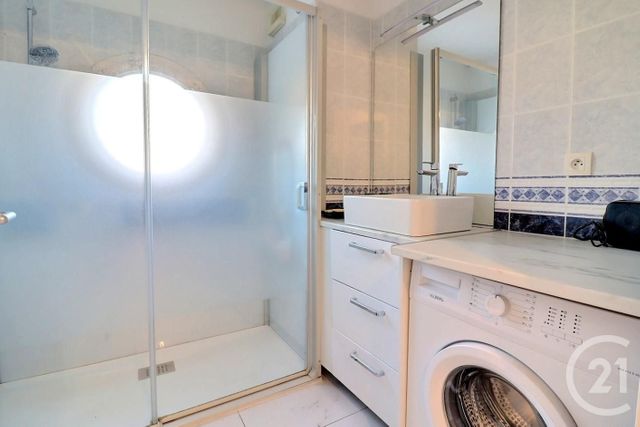 Appartement F3 &agrave; vendre - 3 pi&egrave;ces - 68,10 m2 - Frejus - 83 - PROVENCE-ALPES-COTE-D-AZUR