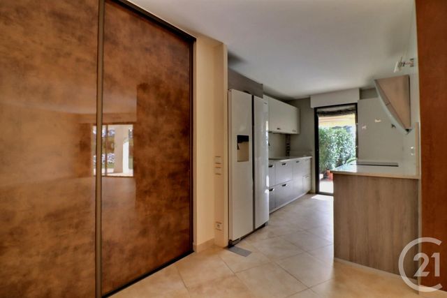 Appartement F3 &agrave; vendre - 3 pi&egrave;ces - 100,02 m2 - St Raphael - 83 - PROVENCE-ALPES-COTE-D-AZUR