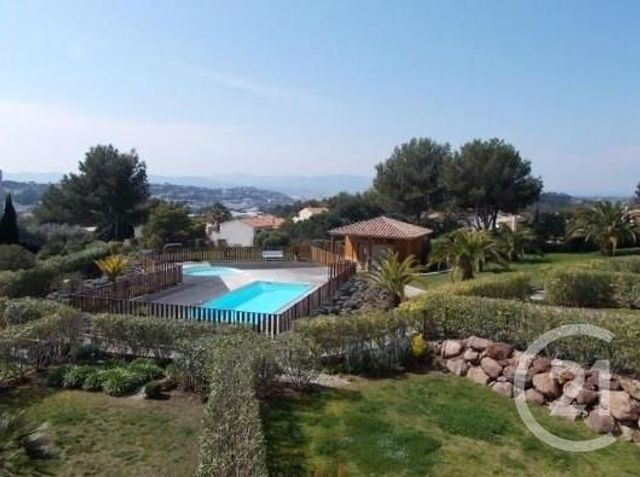 Appartement F3 &agrave; vendre - 3 pi&egrave;ces - 100,02 m2 - St Raphael - 83 - PROVENCE-ALPES-COTE-D-AZUR