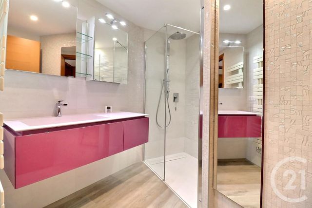 Appartement F3 &agrave; vendre - 3 pi&egrave;ces - 100,02 m2 - St Raphael - 83 - PROVENCE-ALPES-COTE-D-AZUR