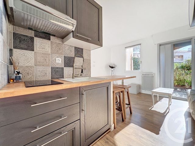 Appartement Studio &agrave; vendre - 1 pi&egrave;ce - 21,08 m2 - Frejus - 83 - PROVENCE-ALPES-COTE-D-AZUR