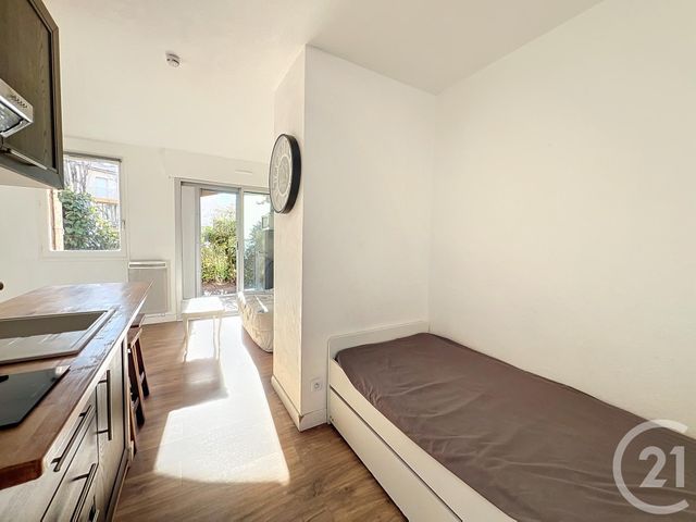Appartement Studio &agrave; vendre - 1 pi&egrave;ce - 21,08 m2 - Frejus - 83 - PROVENCE-ALPES-COTE-D-AZUR