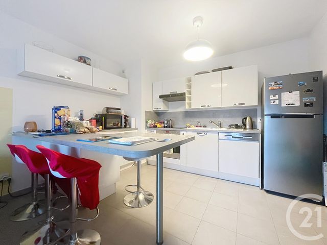 Appartement F3 &agrave; vendre - 3 pi&egrave;ces - 58,11 m2 - Roquebrune Sur Argens - 83 - PROVENCE-ALPES-COTE-D-AZUR
