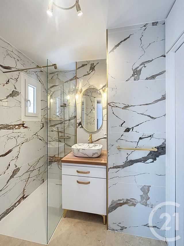 Maison &agrave; vendre - 5 pi&egrave;ces - 96,60 m2 - Roquebrune Sur Argens - 83 - PROVENCE-ALPES-COTE-D-AZUR