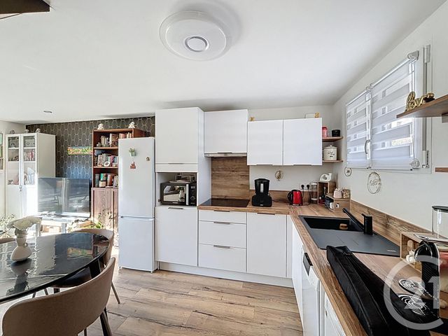 Appartement F2 &agrave; vendre - 2 pi&egrave;ces - 37,63 m2 - Puget Sur Argens - 83 - PROVENCE-ALPES-COTE-D-AZUR