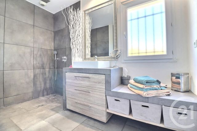 Maison &agrave; vendre - 6 pi&egrave;ces - 201,54 m2 - Frejus - 83 - PROVENCE-ALPES-COTE-D-AZUR