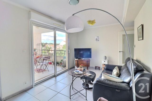 Appartement F3 &agrave; vendre - 3 pi&egrave;ces - 61 m2 - Frejus - 83 - PROVENCE-ALPES-COTE-D-AZUR