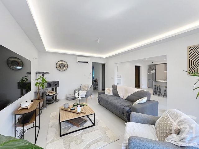 Maison &agrave; vendre - 4 pi&egrave;ces - 176,02 m2 - Puget Sur Argens - 83 - PROVENCE-ALPES-COTE-D-AZUR