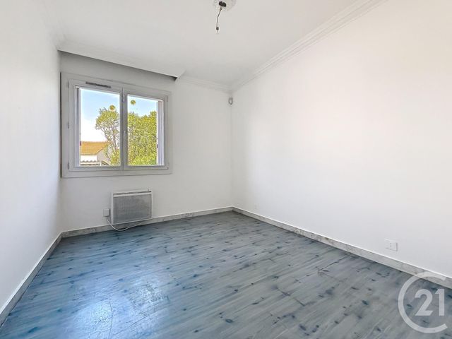 Appartement &agrave; vendre - 2 pi&egrave;ces - 40,01 m2 - Frejus - 83 - PROVENCE-ALPES-COTE-D-AZUR