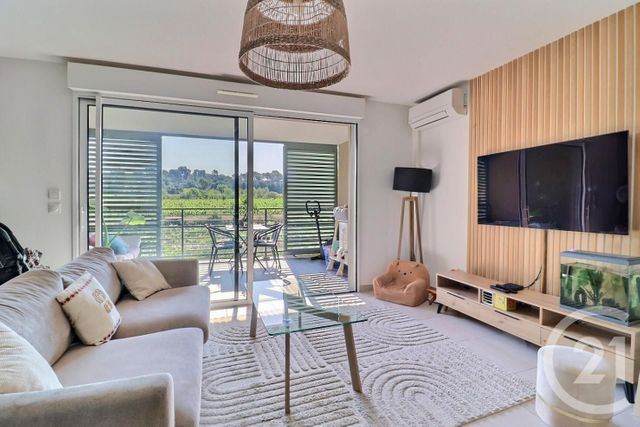 Appartement F3 &agrave; vendre - 3 pi&egrave;ces - 67,92 m2 - Frejus - 83 - PROVENCE-ALPES-COTE-D-AZUR