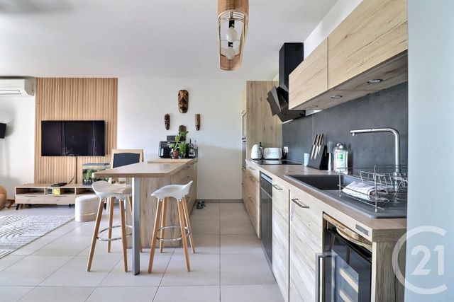 Appartement F3 &agrave; vendre - 3 pi&egrave;ces - 67,92 m2 - Frejus - 83 - PROVENCE-ALPES-COTE-D-AZUR