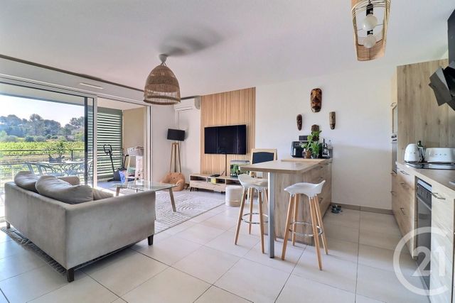 Appartement F3 &agrave; vendre - 3 pi&egrave;ces - 67,92 m2 - Frejus - 83 - PROVENCE-ALPES-COTE-D-AZUR