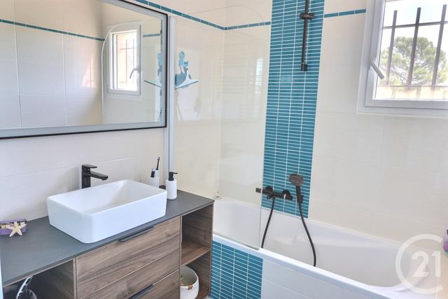 Maison &agrave; vendre - 6 pi&egrave;ces - 160 m2 - Frejus - 83 - PROVENCE-ALPES-COTE-D-AZUR