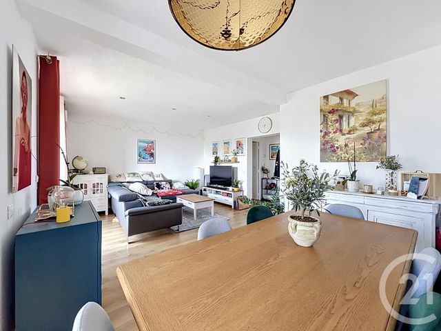 Appartement T4 &agrave; vendre - 4 pi&egrave;ces - 67,80 m2 - Frejus - 83 - PROVENCE-ALPES-COTE-D-AZUR