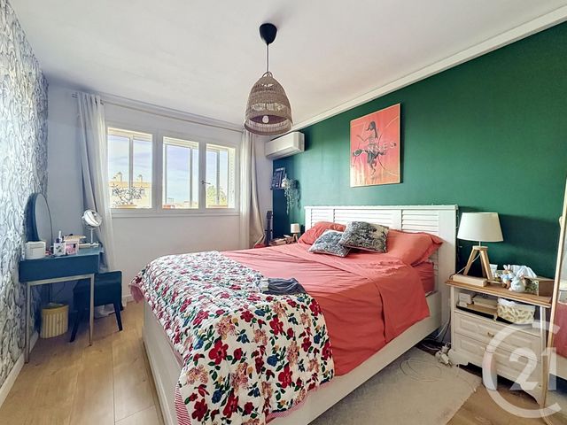 Appartement T4 &agrave; vendre - 4 pi&egrave;ces - 67,80 m2 - Frejus - 83 - PROVENCE-ALPES-COTE-D-AZUR