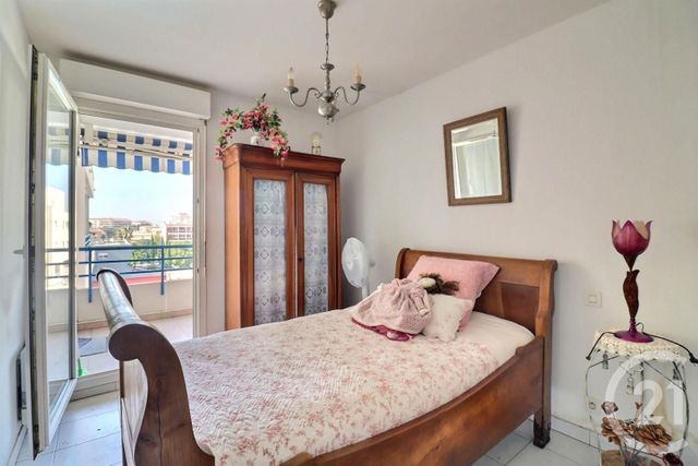 Appartement T3 &agrave; vendre - 3 pi&egrave;ces - 65,48 m2 - Frejus - 83 - PROVENCE-ALPES-COTE-D-AZUR