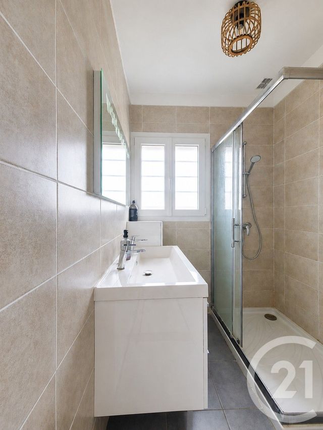 Maison &agrave; vendre - 7 pi&egrave;ces - 190 m2 - Frejus - 83 - PROVENCE-ALPES-COTE-D-AZUR