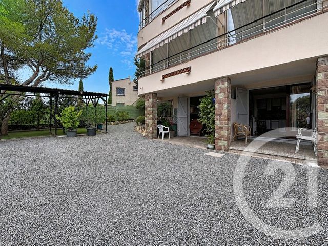 Appartement F2 bis &agrave; vendre - 4 pi&egrave;ces - 83,13 m2 - Frejus - 83 - PROVENCE-ALPES-COTE-D-AZUR