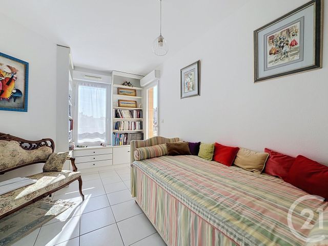 Appartement F4 &agrave; vendre - 4 pi&egrave;ces - 107,67 m2 - Frejus - 83 - PROVENCE-ALPES-COTE-D-AZUR