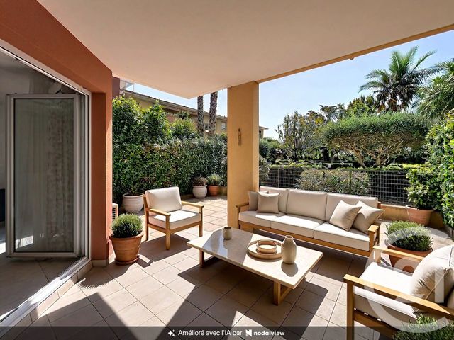 Appartement 2 pièces 47 m² · à Fréjus · 46,5 m² · 245 000 €