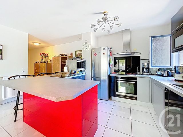 Appartement T3 &agrave; vendre - 3 pi&egrave;ces - 78,54 m2 - St Raphael - 83 - PROVENCE-ALPES-COTE-D-AZUR