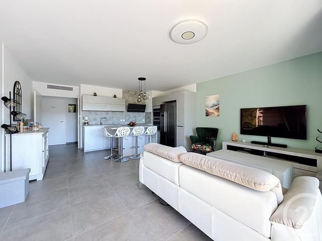 Appartement T4 &agrave; vendre - 4 pi&egrave;ces - 88,50 m2 - St Raphael - 83 - PROVENCE-ALPES-COTE-D-AZUR