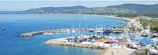 Appartement &agrave; vendre - 2 pi&egrave;ces - 29,21 m2 - Frejus - 83 - PROVENCE-ALPES-COTE-D-AZUR