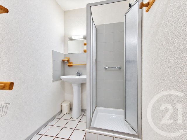 Appartement &agrave; vendre - 2 pi&egrave;ces - 29,21 m2 - Frejus - 83 - PROVENCE-ALPES-COTE-D-AZUR