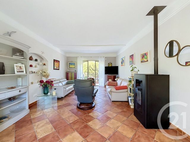 Maison &agrave; vendre - 7 pi&egrave;ces - 146,42 m2 - Frejus - 83 - PROVENCE-ALPES-COTE-D-AZUR