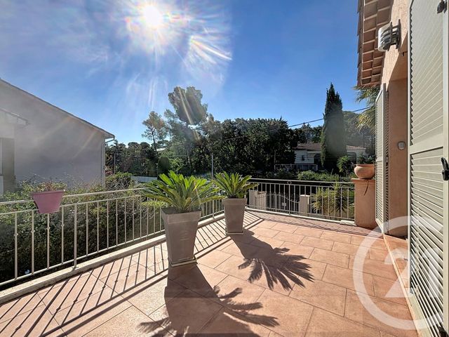 Maison &agrave; vendre - 7 pi&egrave;ces - 146,42 m2 - Frejus - 83 - PROVENCE-ALPES-COTE-D-AZUR