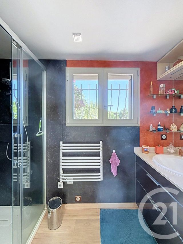 Maison &agrave; vendre - 7 pi&egrave;ces - 146,42 m2 - Frejus - 83 - PROVENCE-ALPES-COTE-D-AZUR