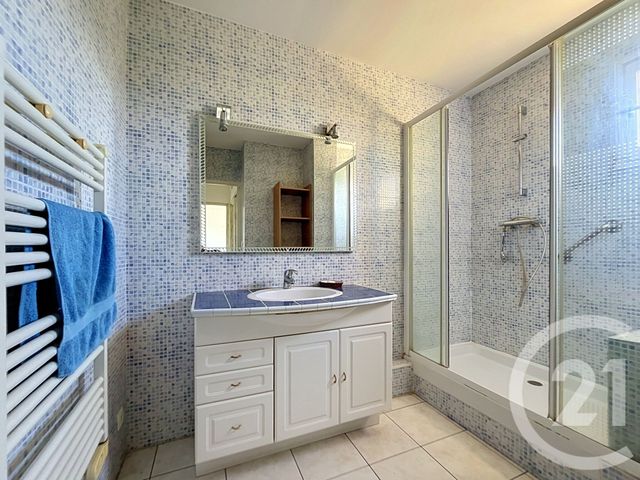 Appartement T4 &agrave; vendre - 4 pi&egrave;ces - 93 m2 - Frejus - 83 - PROVENCE-ALPES-COTE-D-AZUR