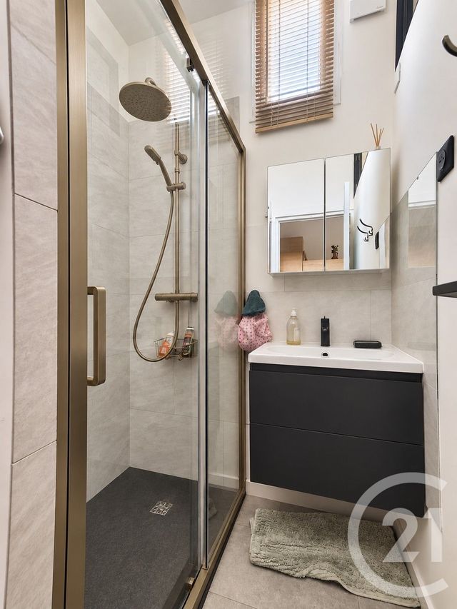 Appartement T2 &agrave; vendre - 2 pi&egrave;ces - 49,82 m2 - Frejus - 83 - PROVENCE-ALPES-COTE-D-AZUR