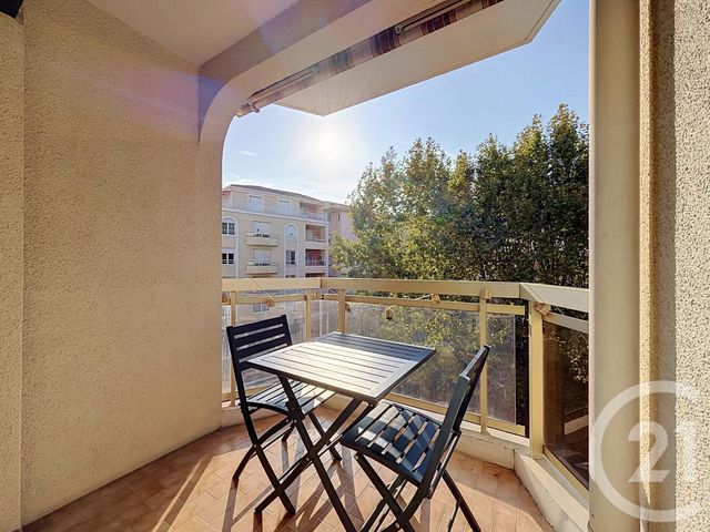 Appartement Studio &agrave; vendre - 1 pi&egrave;ce - 27,16 m2 - St Raphael - 83 - PROVENCE-ALPES-COTE-D-AZUR