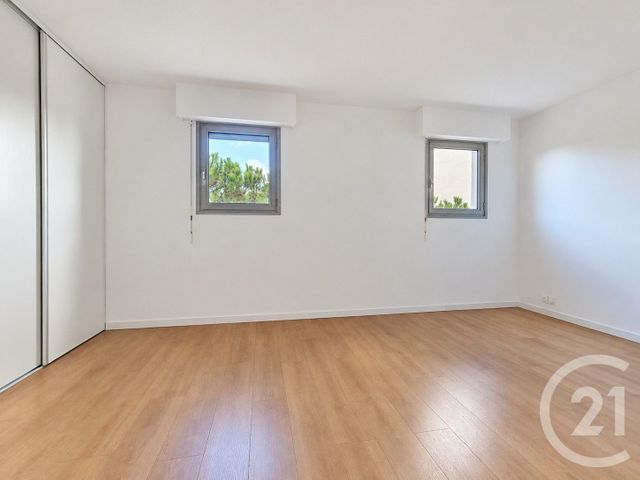 Appartement T2 &agrave; vendre - 2 pi&egrave;ces - 67 m2 - Frejus - 83 - PROVENCE-ALPES-COTE-D-AZUR