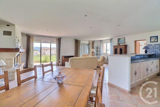 Maison &agrave; vendre - 4 pi&egrave;ces - 130,55 m2 - Bagnols En Foret - 83 - PROVENCE-ALPES-COTE-D-AZUR