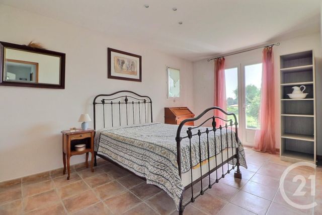 Maison &agrave; vendre - 4 pi&egrave;ces - 130,55 m2 - Bagnols En Foret - 83 - PROVENCE-ALPES-COTE-D-AZUR