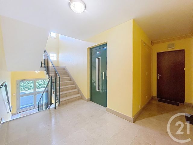 Appartement F2 à vendre - 2 pièces - 43,01 m2 - St Cyr Sur Loire - 37 - CENTRE