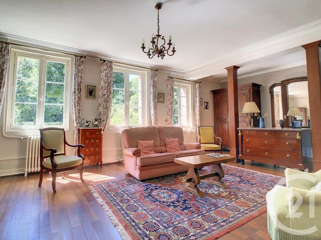 Maison à vendre - 13 pièces - 246,81 m2 - Saunay - 37 - CENTRE