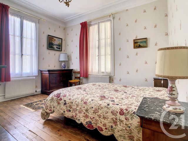 Maison à vendre - 13 pièces - 246,81 m2 - Saunay - 37 - CENTRE