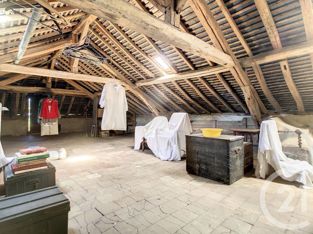 Maison à vendre - 13 pièces - 246,81 m2 - Saunay - 37 - CENTRE