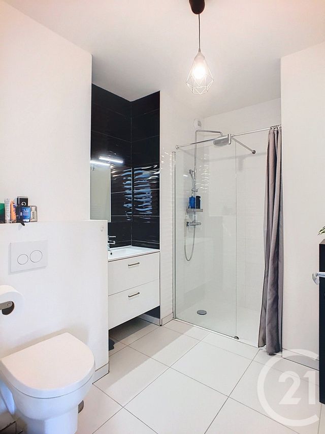 Appartement F2 à vendre - 2 pièces - 43,74 m2 - St Cyr Sur Loire - 37 - CENTRE