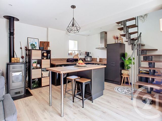 Maison &agrave; vendre - 6 pi&egrave;ces - 161,23 m2 - Semblancay - 37 - CENTRE