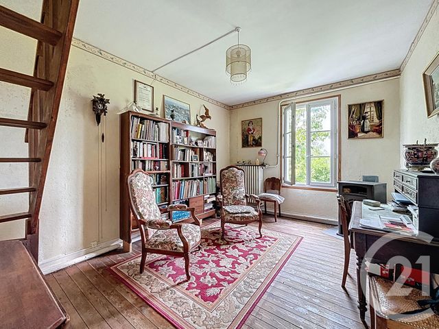 Maison à vendre - 6 pièces - 199,77 m2 - Nouzilly - 37 - CENTRE