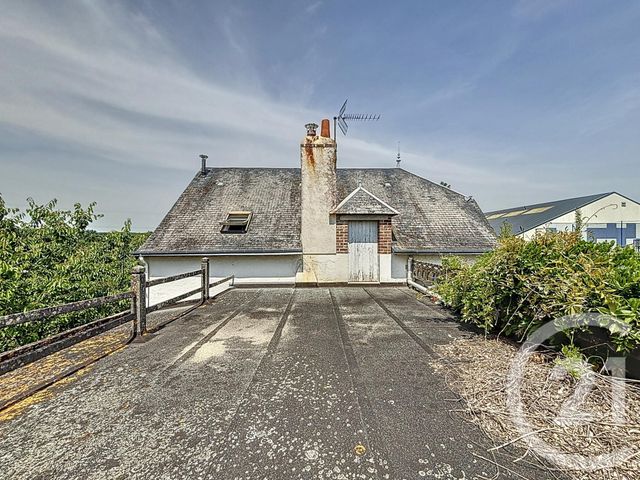 Maison à vendre - 6 pièces - 199,77 m2 - Nouzilly - 37 - CENTRE