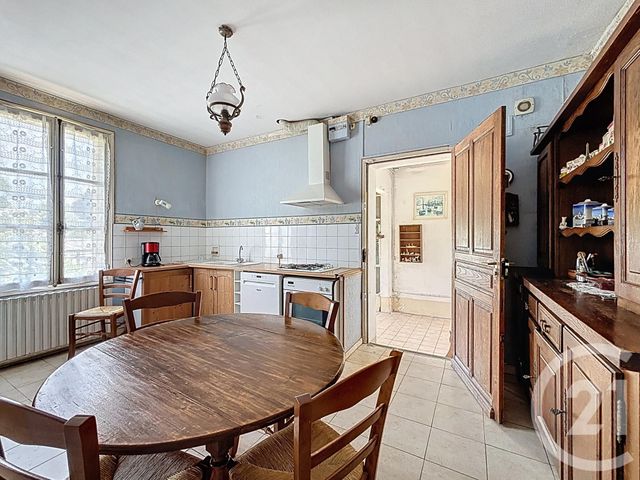 Maison à vendre - 6 pièces - 199,77 m2 - Nouzilly - 37 - CENTRE